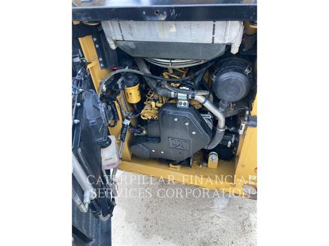 cat skid steer fuel tank|226D3 Skid Steer Loader .